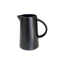 petit-pichet-noir-scaled-600x600