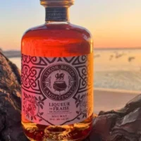 liqueur-de-fraise-de-plougastel-landevenneg